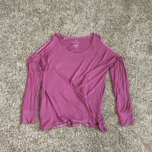 Soft and Sexy American Eagle top!